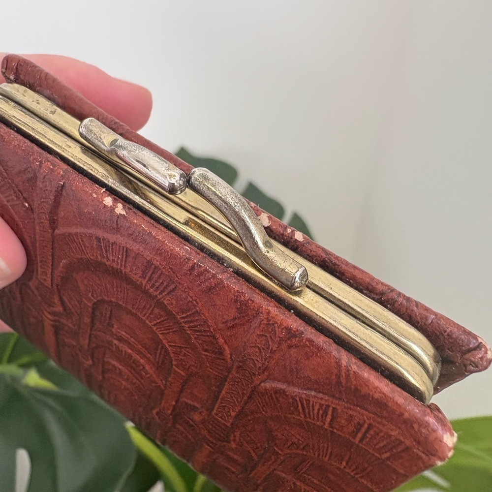 Vtg Leather Kisslock‎ Embossed Patterned Mini Coin Purse - Picture 7 of 10